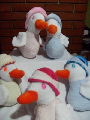 Sonajero para Bebe Patito con Sombrerito