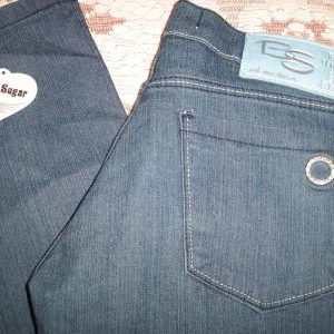 Jeans prelavados botones originales en la Feria La Salada