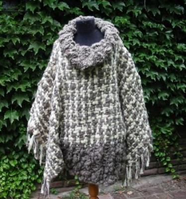 Tejidos en Telares Artesanales con Bastidores Ponchos Pashminas Mantitas para Bebes Niños y Damas