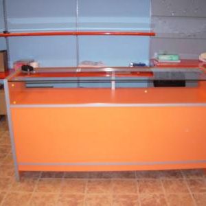 Comprar Mostrador Vitrina de 200cm x90cm x60cm con Cajones y Estantes Se Vende