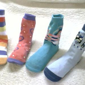 Pantumedias Base Antideslizante Fabrica de Medias de Nenes Nenas y Adultos Envios al Interior