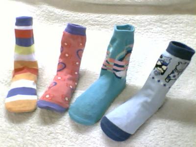 Pantumedias Base Antideslizante Fabrica de Medias de Nenes Nenas y Adultos Envios al Interior