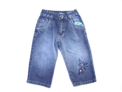 Comprar Jeans de Nenas y Nenes en la Feria La Salada Puesto en Punta Mogote
