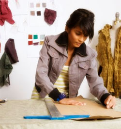 Modelistas de Damas Corseterias Lenceria Recibida en el CETIC Indumentaria
