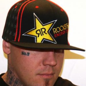Importador de Gorras New Era Monster Truckers Lisas Bordadas Rock Star Envios