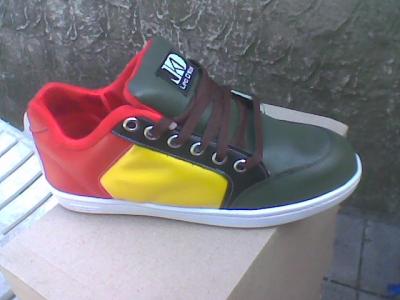 Zapatillas Skaters Suelas de Goma Capelladas Resistentes Plantillas Acolchadas