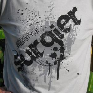 LA ROPA DE CALIDAD SE LLAMA SURGIER