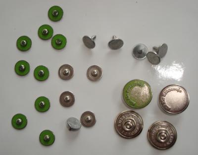 URG. VENTA BOTONES METALICOS APHOLOS