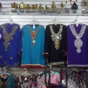 Quisiera Comunicarme O Solicitar Informacion Sobre Ropa Hindu Para Comprarla Al Por Mayor