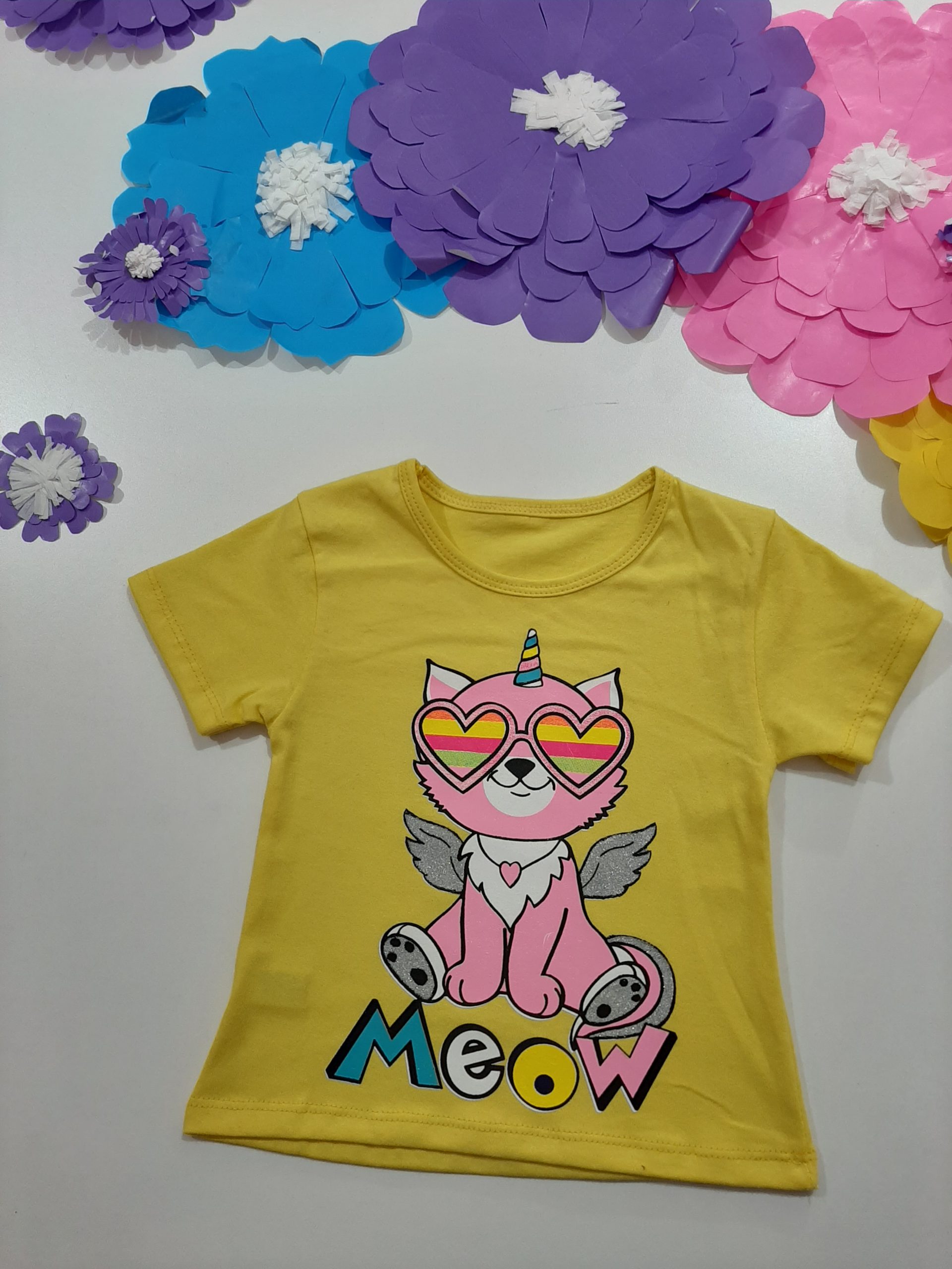 🦄Remeras de nena🦄 talle 4 al 14, 5 colores (amarillo, blanco, fuxia, coral y negro), 4 dibujos. $210 últimas 400 unidades... (pago en efectivo entrega inmediata) - Imagen 2
