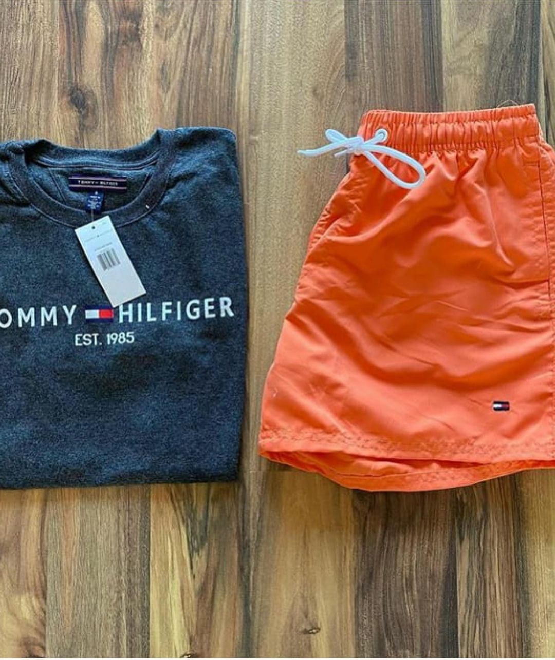 BUSCO CATALOGO DE MAYORISTA DE INDUMENTARIA ALTA CALIDAD DE HOLLISTER, TOMMY, LACOSTE, ABERCROMBIE, CALVIN KLEIN, ETC