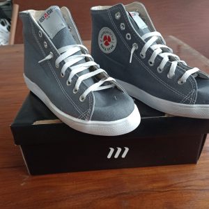 LIQUIDO LOTE ZAPATILLAS DE LONA